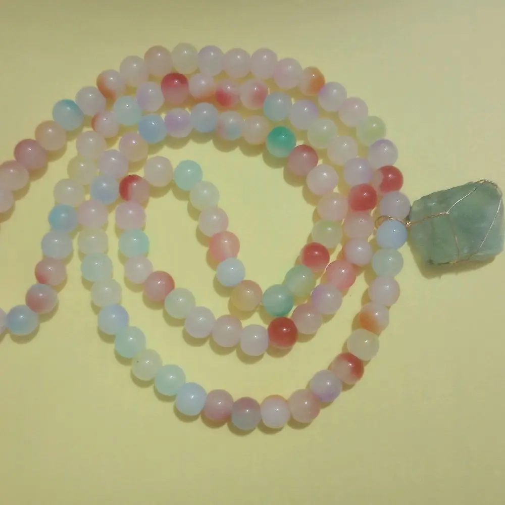 Buddhist Chakra Prosperity Prayer Beads - Colorful Beads with Green Stone, 108 Circular Design for Meditation and Spiritual Growth