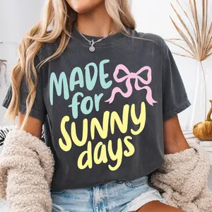 Women's Short-Sleeve Round Neck T-Shirt - Smooth, Breathable, Casual Fabric, Trendy Printed Summer Beach Top for Sunny Days