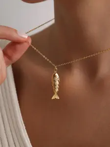 Movable 3D Articulated Fish Necklace, Pave Fish Necklace, Pisces Necklace, Sea Lover Necklace, Necklace for Women, Everyday Necklace, Gift
