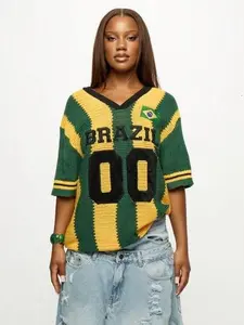 SUMWON WOMEN Brazil National Team Varsity Style Crochet Knit V-Neck Jersey Football Fan Supporter Half Sleeve Number 00 Flag Embroidered Top Autumn Winter Oversized