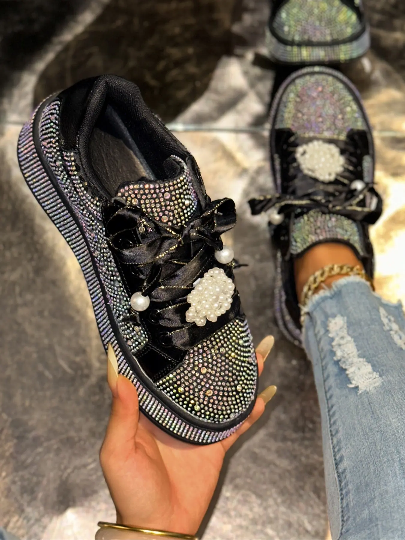 Women's Fashion Thick Sole Casual Low Top Trainer Shoes, Trendy Leisure Board Shoes with Rhinestone Design, Walking Shoes, Comfortable and Stylish Footwear, Sneaker