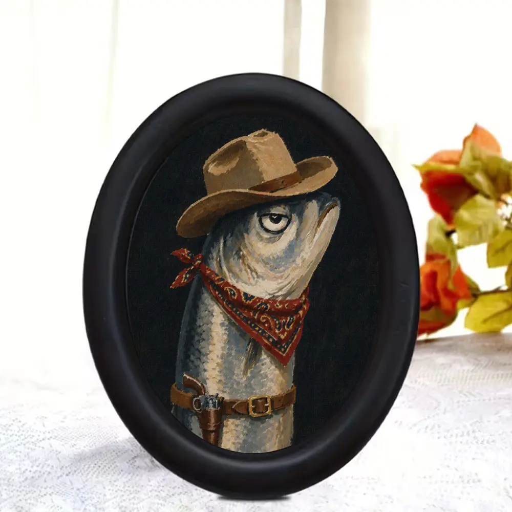 Vintage Cowboy Fish Decorative Painting, Quirky Western Style Hat Scarf Fish Portrait, Oval Frame Fun Home Decoration, Funny Wall Art, Vintage Room Decor