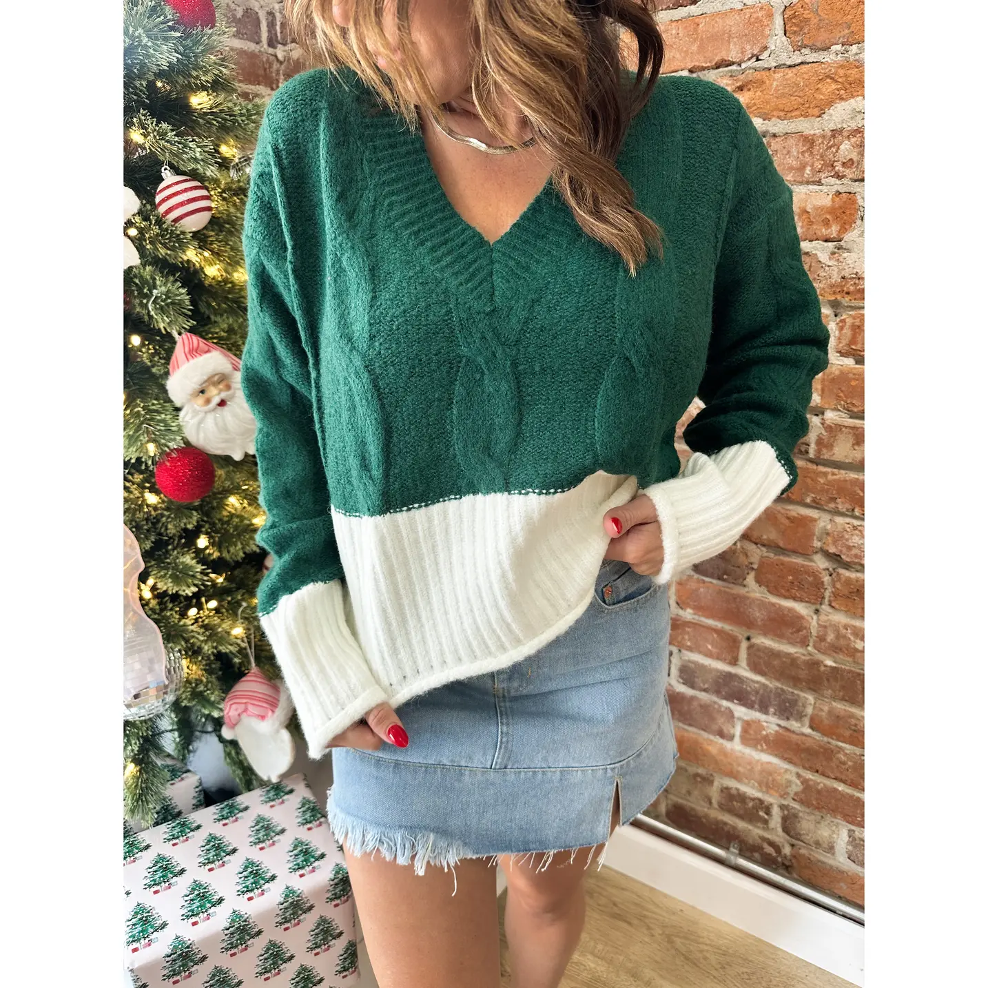 Made For More Cropped Sweater - Hunter/Ivory