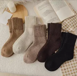 Spixel Lady Warm Solid Color Mid-Calf Stockings Soft Comfortable 5-Pair Set Value Pack for Daily Wear in Autumn Winter 100% Polyester Fiber Machine Washable