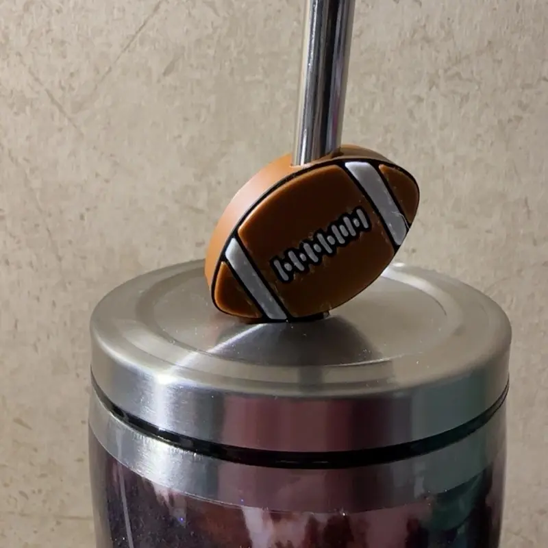 STRAW CHARMS