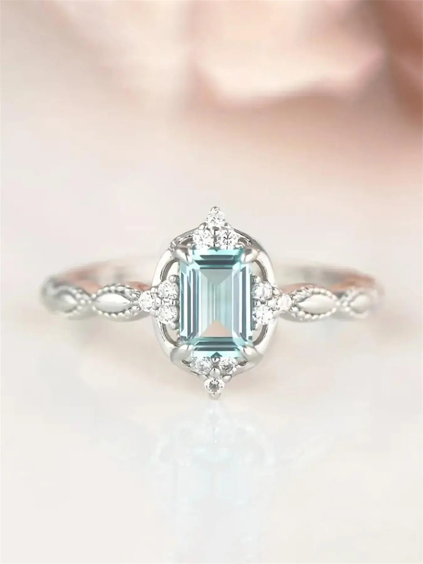 Elegant Style Artificial Zircon Decor Metal Ring, Elegant Glittering Ring, Women's Fashion Jewelry Accessories for Wedding & Party Wearing, Trendy Al