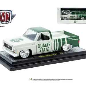 M2 Machines 1:24 1973 Chevrolet Cheyenne 10 QUAKER STATE – Green / White – Release 133B