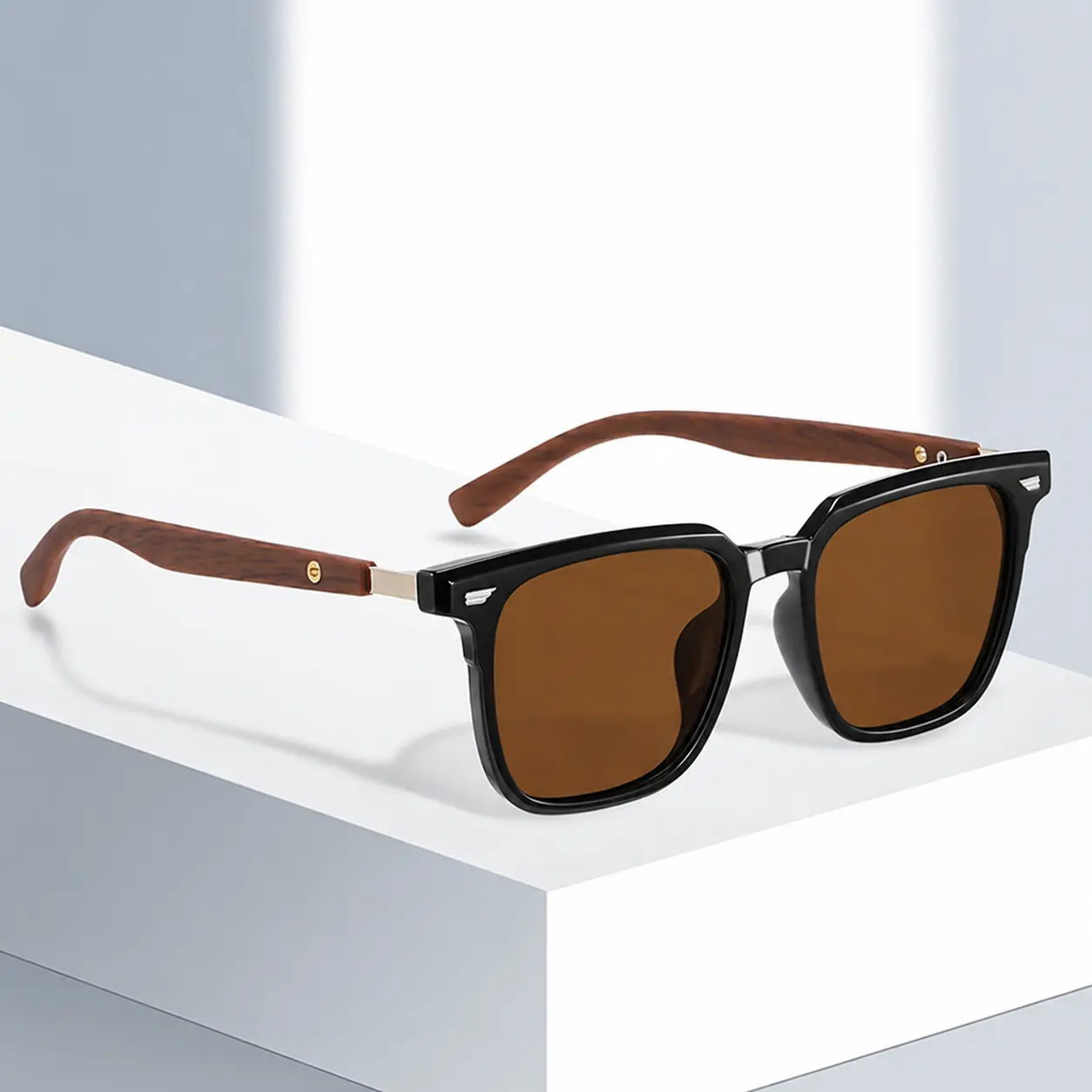 Unisex Polarized Sunglasses - 1950s Retro Style All Black Square Frame with Wood Temples, Anti-Glare UV400 Driving Shades, Lightweight Wear Anti Glare Men's Sunglasses