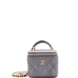 Pre-owned CHANEL material Messenger Bags Classic Top Handle Vanity Case with Chain Quilted Lambskin Mini by Rebag