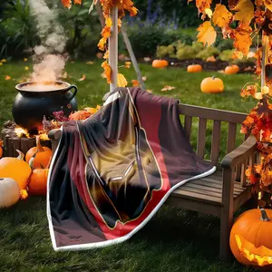 1 piece Lightning McQueen racing car pattern design themed flannel blanket - Modern-style all-season Flannel Throw Blanket, suitable for sofas and beds, super soft and comfortable, digital print design, 100% polyester material, machine washable, suitable