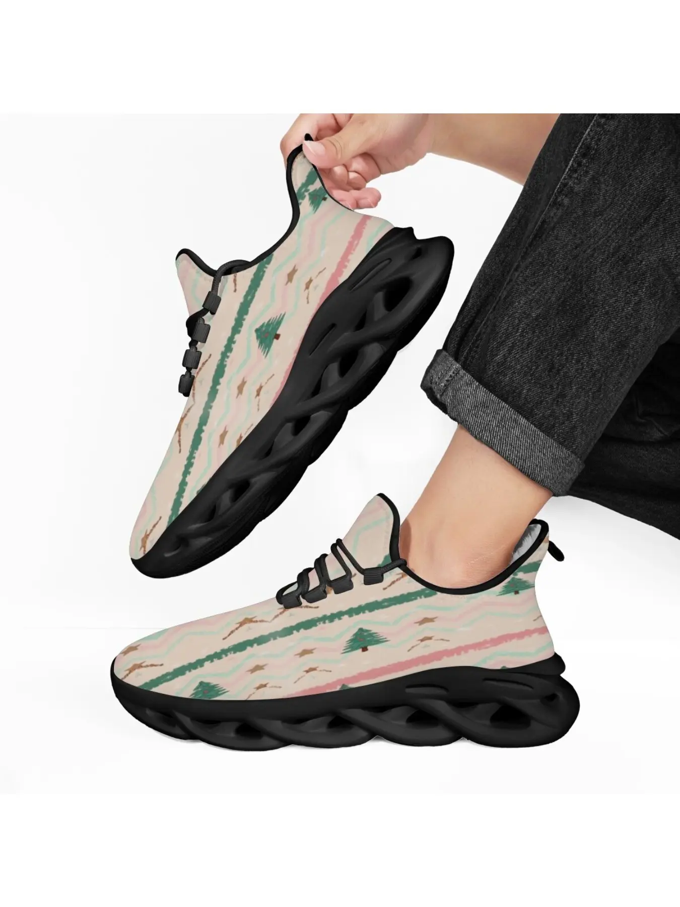 Women's Comfortable Casual Sneakers, Fleece Lined Warm Fashion Hiking Shoes, Outdoor Running Shoes with Cartoon Pattern