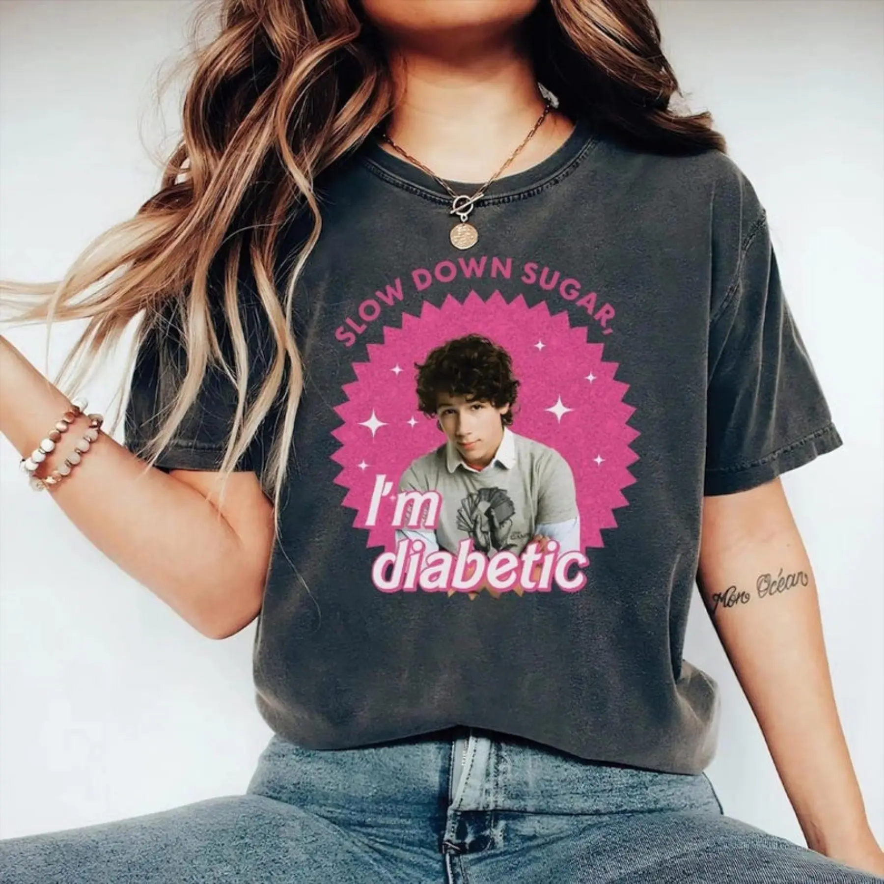 Women's Oversized Vintage Minimalist Short-Sleeve Funny Nick Jonas Diabetic Meme Concert Tee - Unisex Summer Top