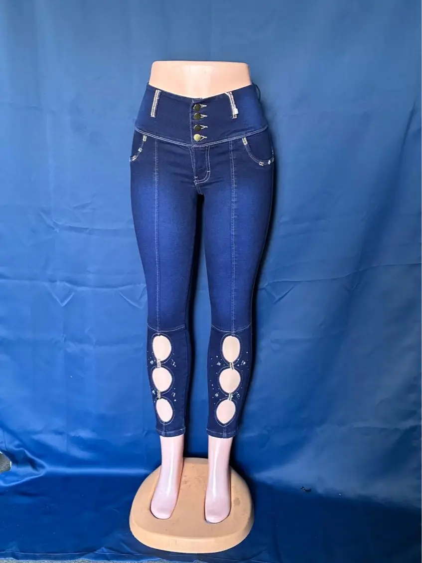 Pantalon jeans de dama skinny con piedras 4 botones azul noche modelo sirculos