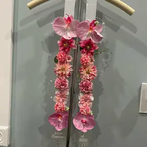 Flower lei