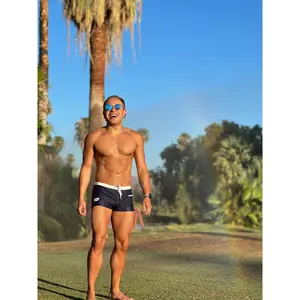 Men's Black Swim Trunks Square-Cut With Pocket