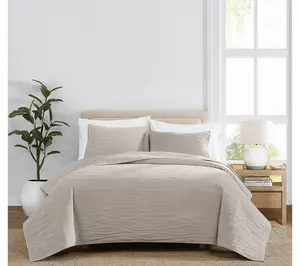 Royal Velvet Wavy Cotton Velvet Twin XL Quilt Set