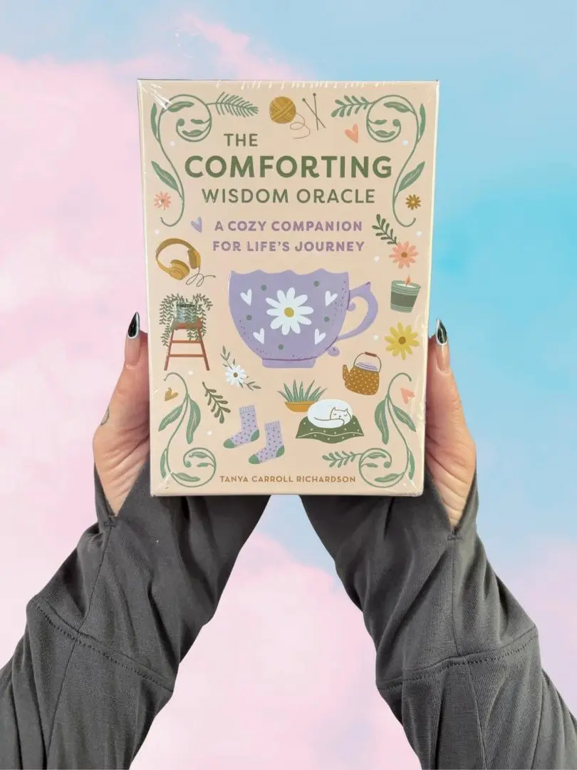 Oracle Deck: The Comforting Wisdom Oracle Deck: A Cozy Companion for Life's Journey