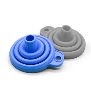 Car Engine Funnel, 1 Count Universal Silicone Liquid Funnel, Washer Fluid Change Foldable Portable Auto Engine Oil Petrol Change Funnel, Automotive Repair Tools