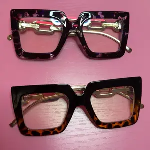 Stylish Square Frame Glasses with Tortoise Shell & Black Options for Trendy Look