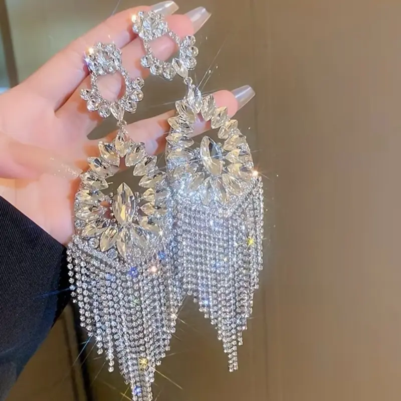 Starlight Cascade Luxury Crystal Statement Earrings – Silver-Tone Rhinestone Fringe Drop Earrings