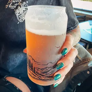 18 oz. Adventure Glass - Beer Glass, Iced Coffee, Matcha, Beer