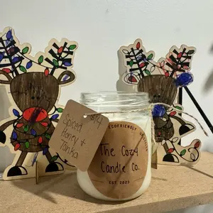 Spiced honey and Tonka candle