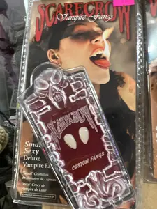 Scarecrow Classic Vampire Fangs - Custom Fit, Realistic, Reusable