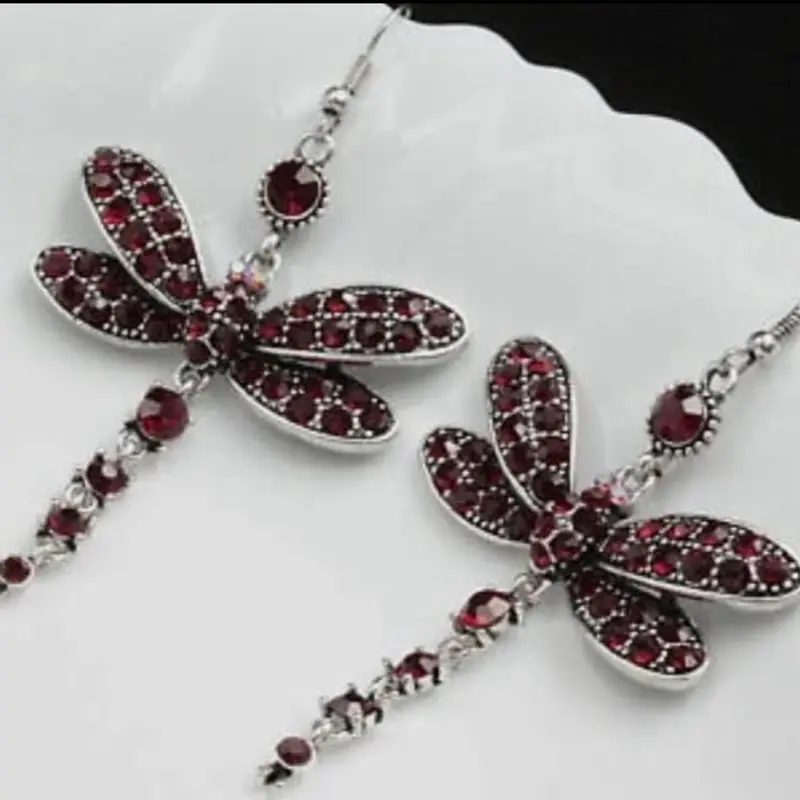 New Absolutely Stunning Ruby Red Rhinestone Dragonfly Earrings  Sparkles