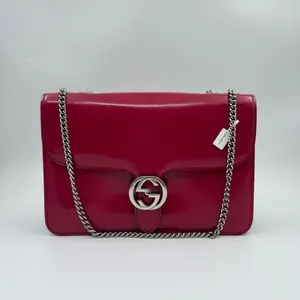 Pre-owned GUCCI calfskin Crossbody Bags Interlocking G Shoulder Bag Elegant Design with Interlocking G for Casual & Formal Use Perfect for Lovers GG81fei
