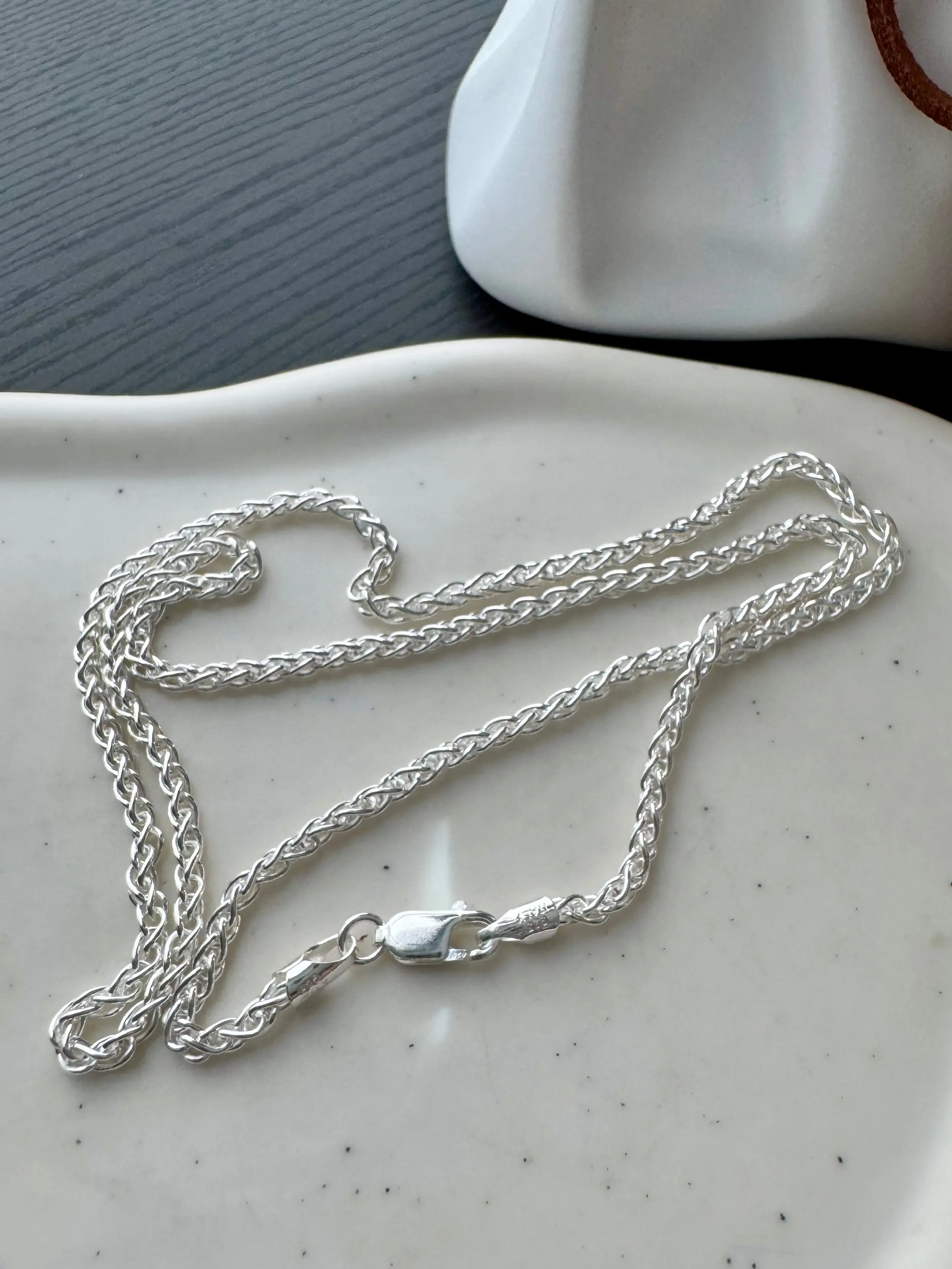 Cira necklace