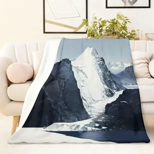 270G Flannel Blanket Snow Mountain Glacier Landscape Print Thick Warm Home Office Nap Blanket Soft Skin-Friendly Coverlet Bedroom Living Room Sofa Decorative Blanket Winter Warm Blanket Multiple Sizes