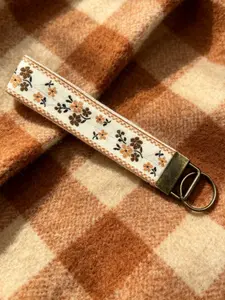 1 Embroidered Fabric Wristlet Keychain for Women, Cute Wrist Key Chain with Metal Hardware