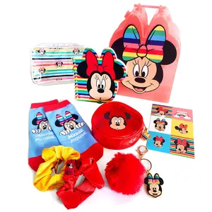 Disney Minnie mouse 7 Exclusive Items Accessory Box Carrying Case