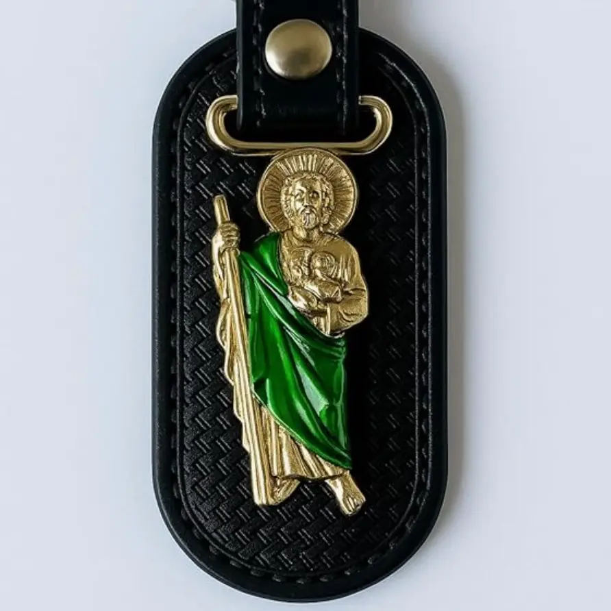 San Judas Tadeo Oval Keychain Jewelry - Black Stainless Steel and PU Religious Motif Keychain, Durable Faith Icon Accessory, Ideal Religious Gift for Boyfriend, Religious Motif Keychains Daily Essentials
