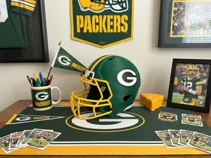 Greenbay Packers Custom Display Helmet - 3D Printed