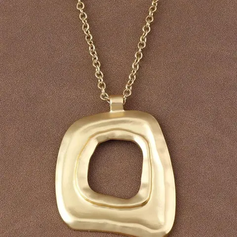 Boho Style Pendant Necklace, Large Open Design Fashionable Jewelry Accessories, Stylish Fashion Accessory, Perfect for Daily Wear & Party, Metal Chain Necklace