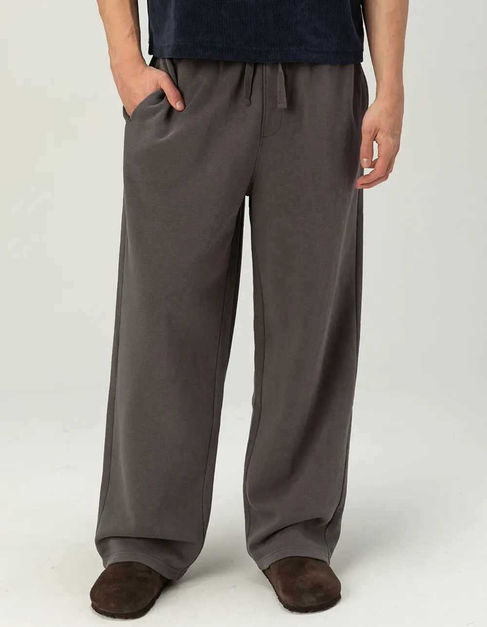 RSQ Mens Extra Baggy Sweatpants RSQ Mens Extra Baggy Sweatpants