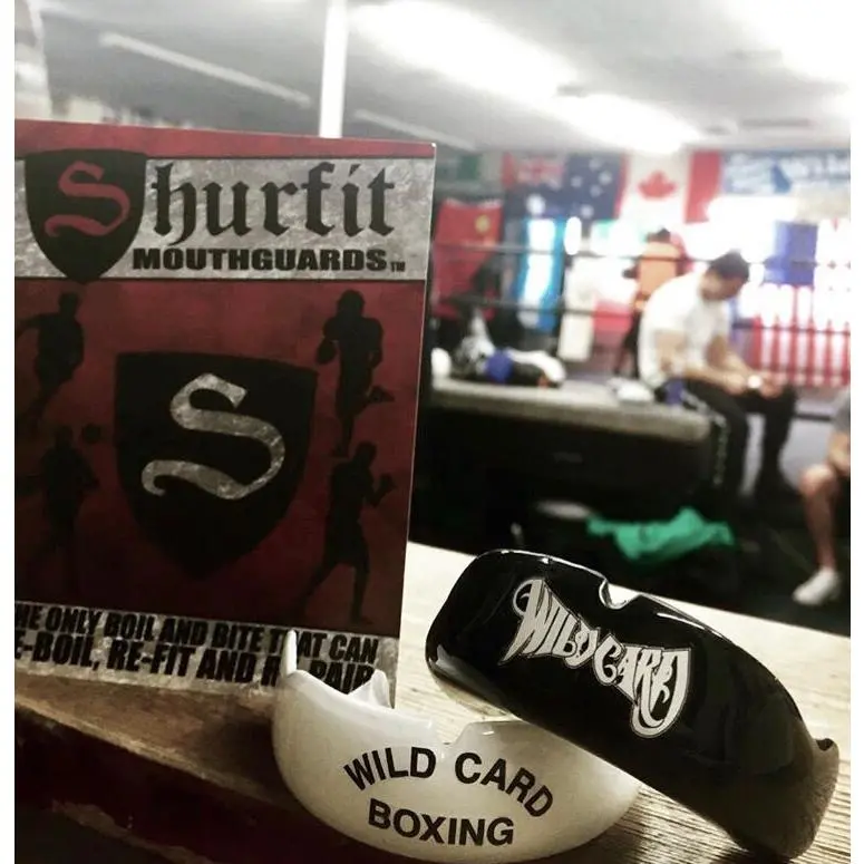 Wild Card Boxing Old School Logo Mouthguard - White