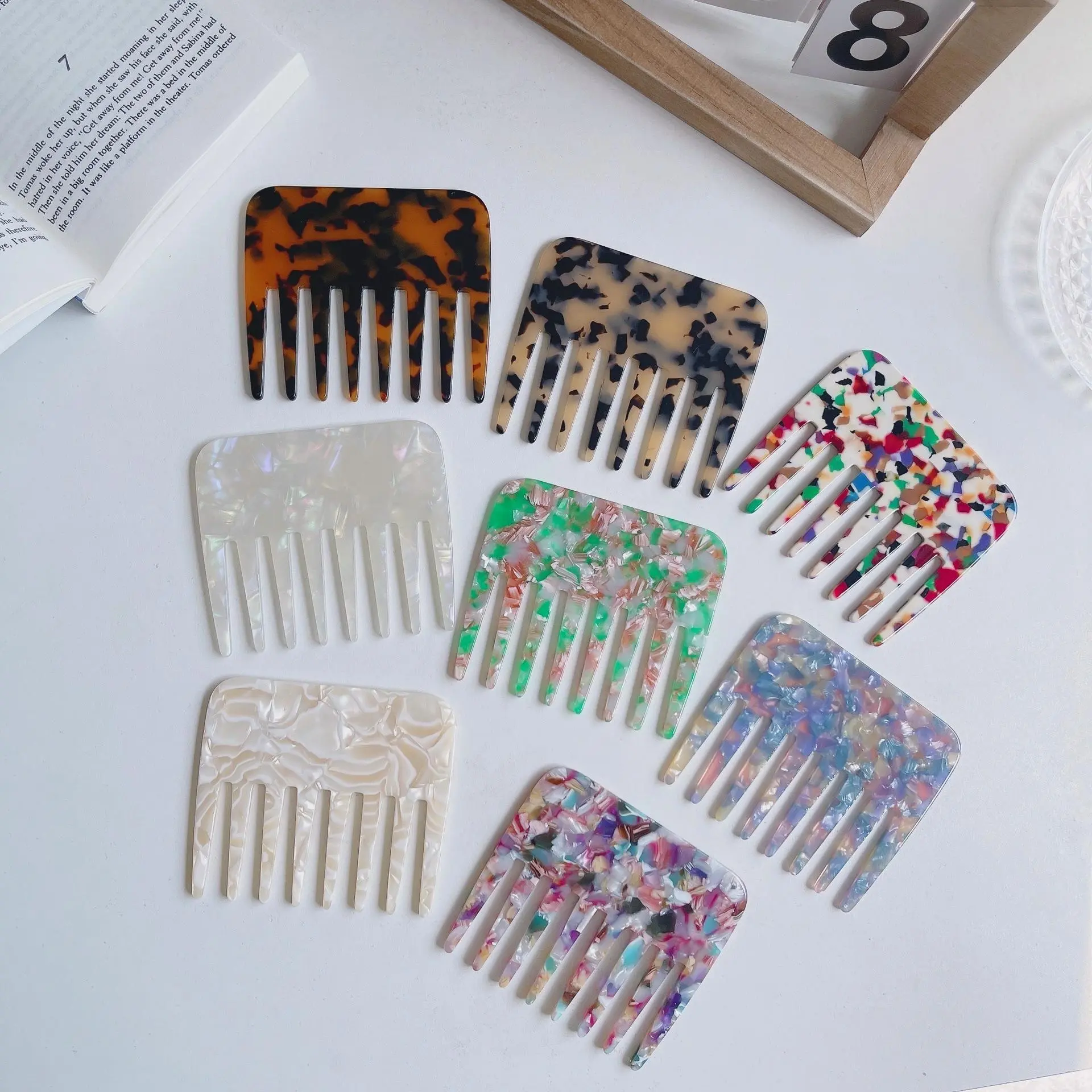 Marble Pattern Hair Comb, 1 Count Anti-static Hair Comb, Hair Styling Combs, Heatless Styling Tool for Women & Girls, Professional Hair Styling Tool for Home & Salon Use