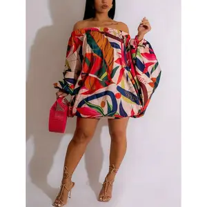 Plus Size Graphic Print Holiday Style Off Shoulder Dress, Women's Bat Sleeve Short Dress