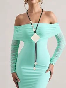 Elegant Square Pendant Necklace for Women, Simple & Chic Jewelry, Perfect for Daily Wear, Office Style, Street Fashion Accessory