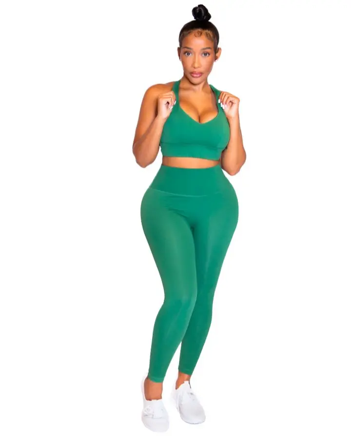 Color Me Doll Set - Green Sculpting Leggings & Strappy Sports Bra - High-Waisted, Criss-Cross Back, Ultra Soft Stretch Fabric - Model Wears Medium