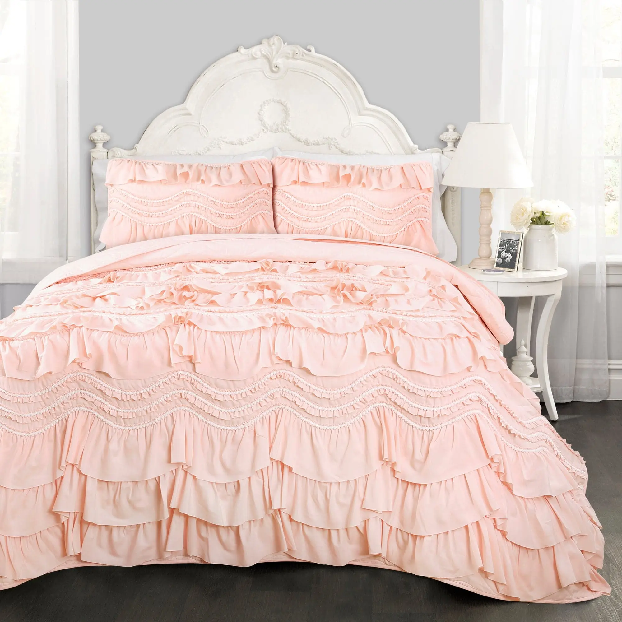 Lush Decor Kemmy Multi-Size Ruffle Trim Quilt Set - Bedding Set for Aesthetic Quilts, Cozy Bedrooms Lush Decor Kemmy Multi-Size Ruffle Trim Quilt Set - Bedding Set for Aesthetic Quilts, Cozy Bedrooms