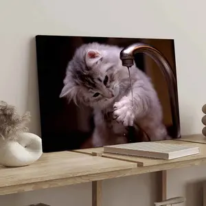 1Count Wooden Frame Canvas, Cute Kitten Drinking Water Poster, Exquisite Poster, Fashion Living Room Decoration, Modern Art, Bedroom Poster, High Definition Home Poster, Ideal Gift, Waterproof, Printing, Art