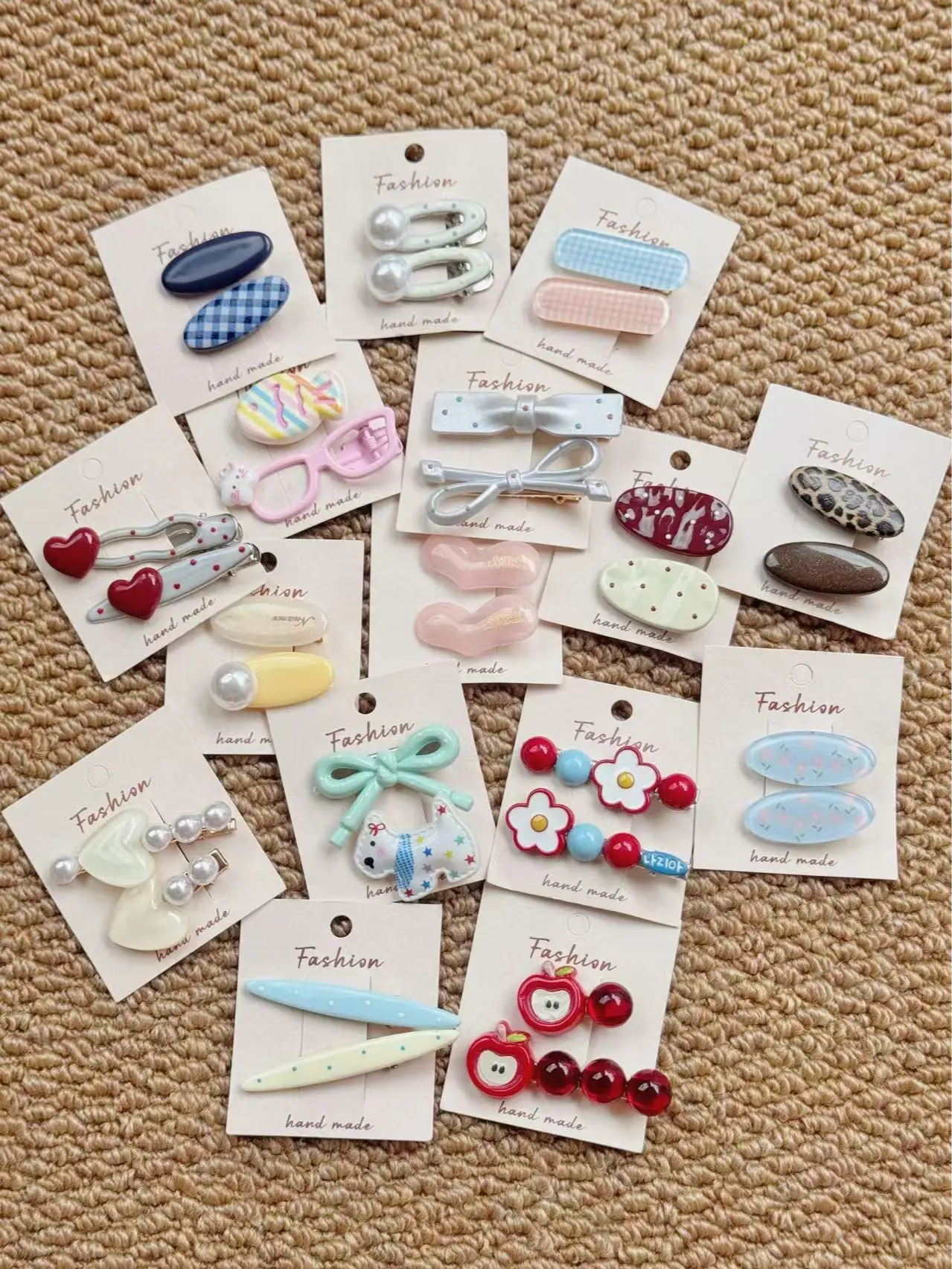 32 pcs Cute Hair Clips, Kawaii Hair Accessories, Y2K Mini Barrettes, Adorable for girl women, daily styling