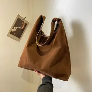 Large Capacity Women's Shoulder Bag