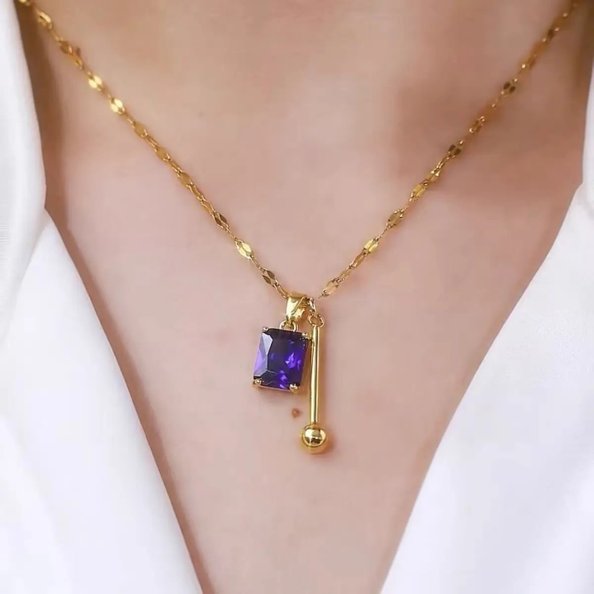 Female Purple Crystal Cube Pendant Necklace - Chic Minimalist Design, Fashion Costume Jewelry Accessory DZXL3133