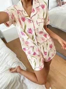 Women's Short Sleeve Shorts Cardigan Pajama Set, Tulip Flower Print, Casual Loose Fit Homewear, All Seasons