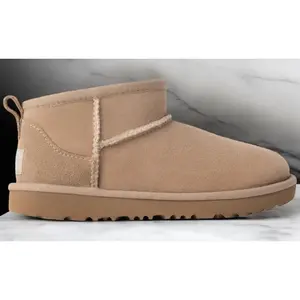 [1130750K-SAN] YOUTH UGG CLASSIC ULTRA MINI BOOT 'SAND'