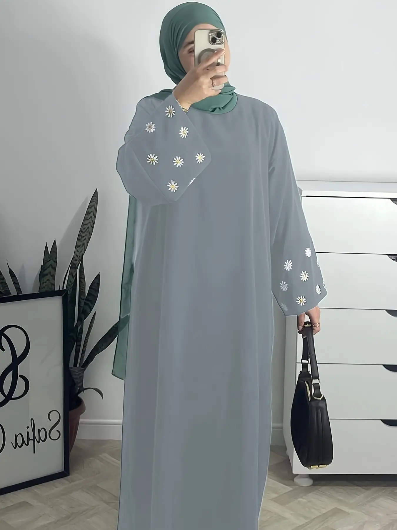 Elegant Muslim Women Dress, Embroidered Daffodil Design, Saudi Arabia Dubai Ramadan Gown, Luxury Turkish Festival Party Robe